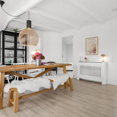 Дом отдыха Amazing Home In Otterup With Wifi *